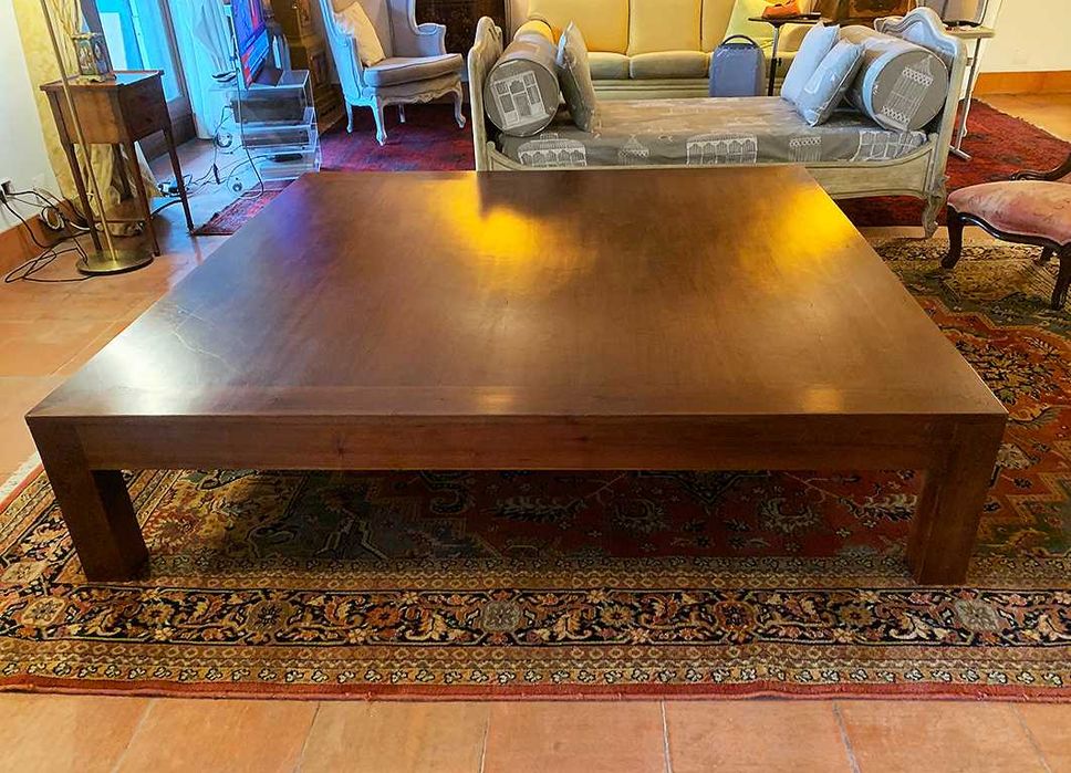 Grande mesa de centro para sala