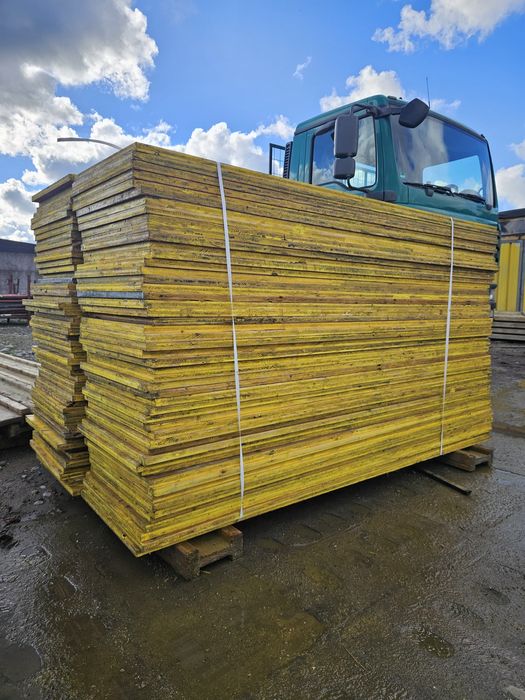 Płyta sklejka szalunkowa szantafle trójwarstwowa 50x200 grubość 21mm