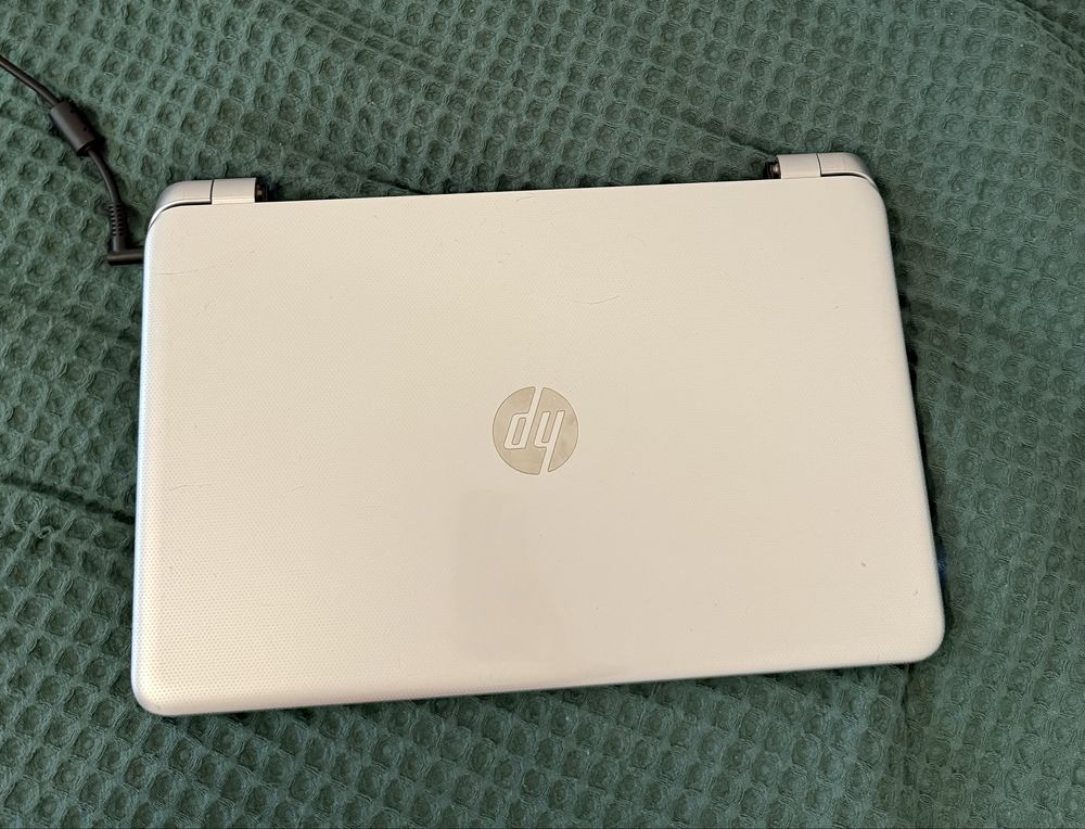 Продам ноутбук HP Pavilion 15-n028er