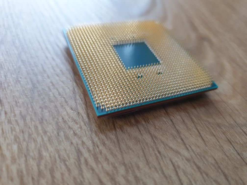 Procesor AMD Ryzen 5 1400 BOX z chłodzeniem AM4