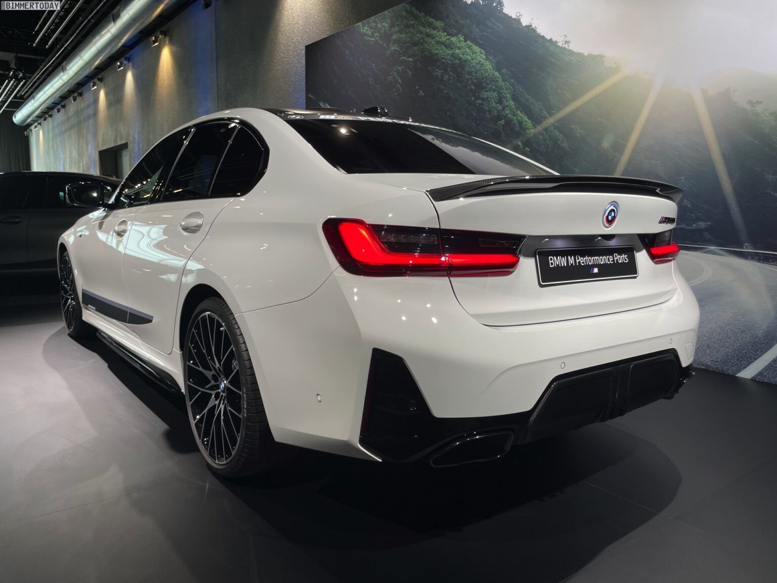 Комплект обвес губа диффузор M-performance LCI для BMW 3 G20