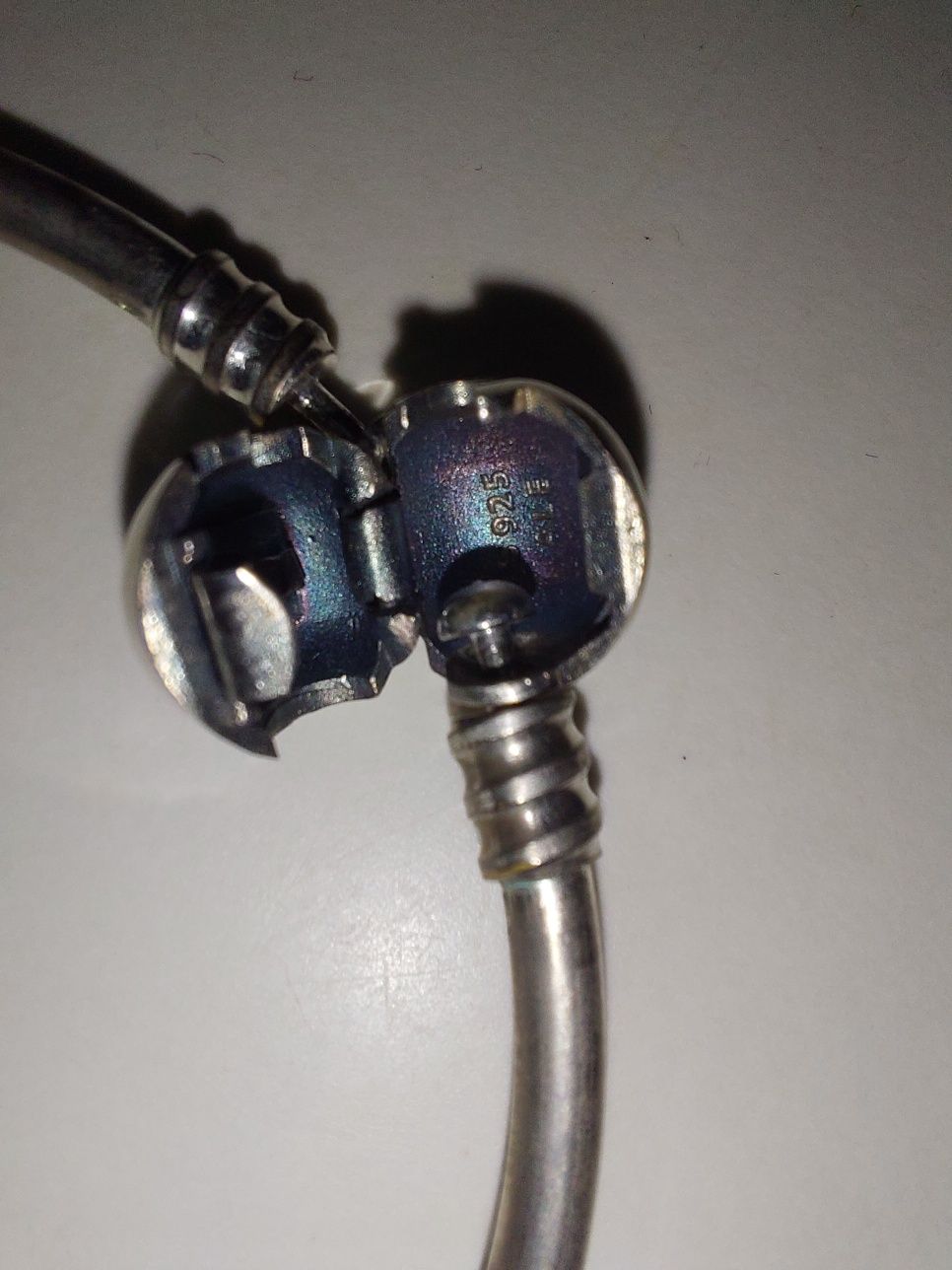 Серебряный браслет PANDORA.