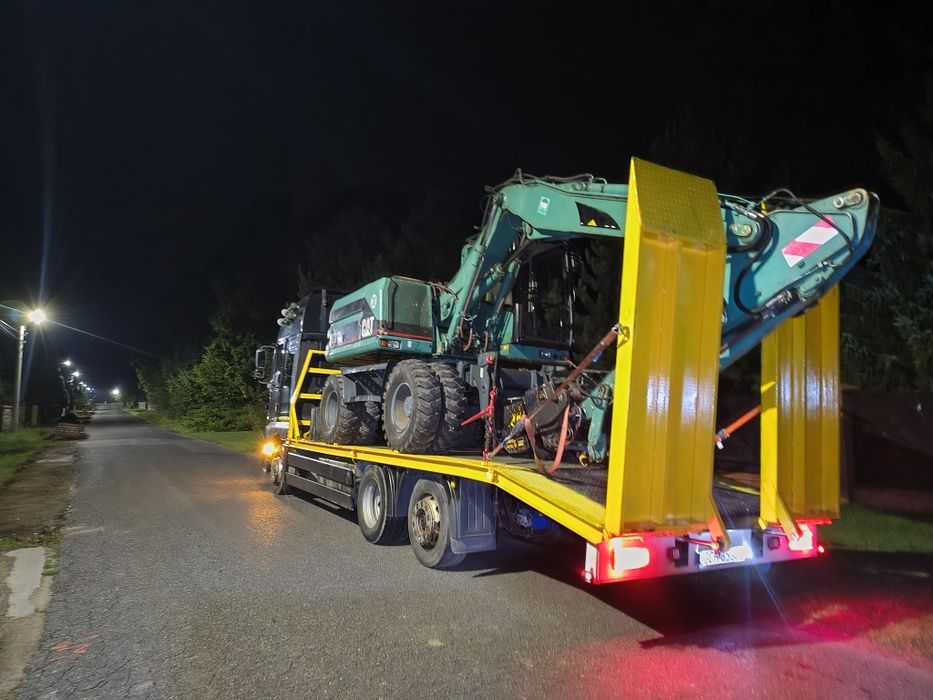 Laweta, transport maszyn budowlanych i rolniczych, koparki