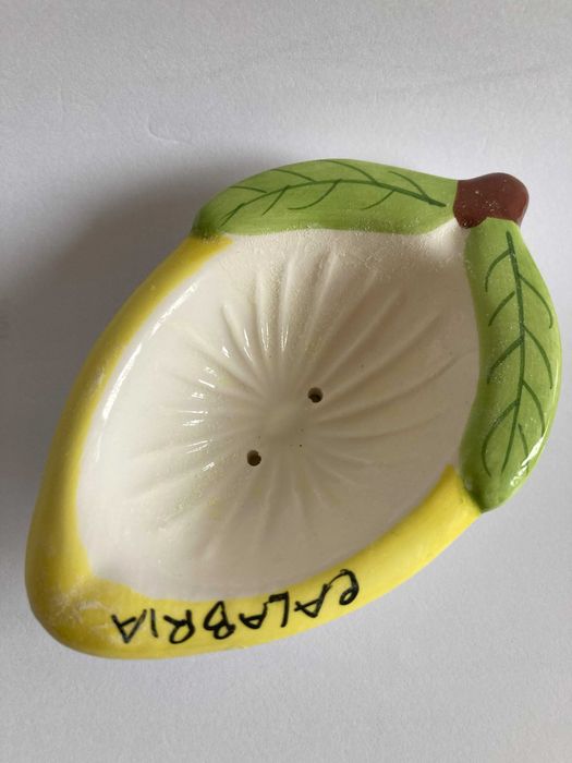 Mała ceramiczna mydelniczka