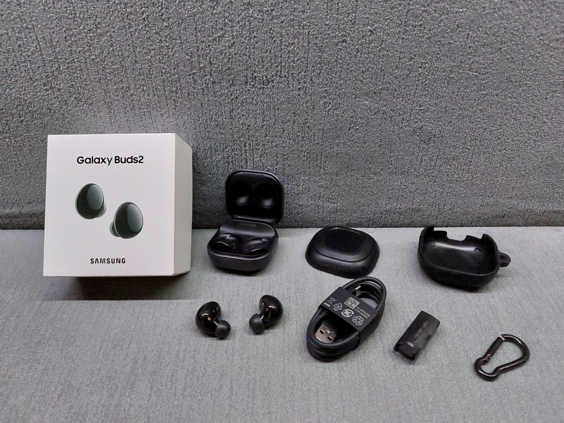 Słuchawki TWS Samsung Galaxy Buds 2 Onyx SM-R177 + Spigen Rugged Armor