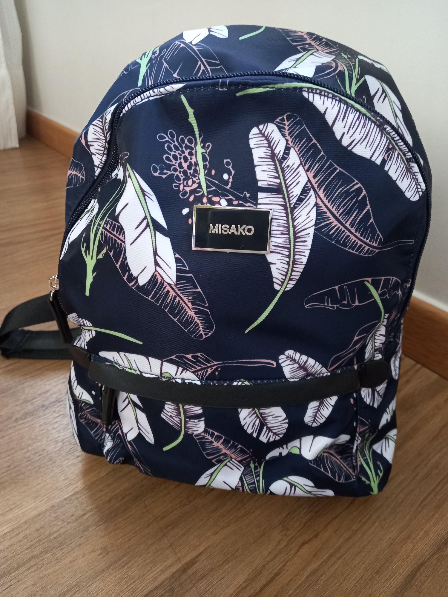 Mochila com Estampado de Flores NOVA- MISAKO