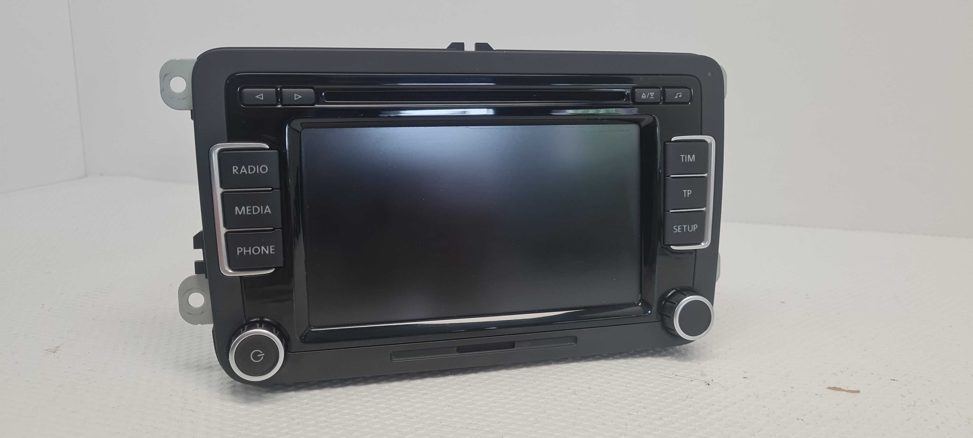 VW RCD510 Passat B7 Golf VI Radio 6-CD Mp3 Aux SD 3C80---35195 z kodem