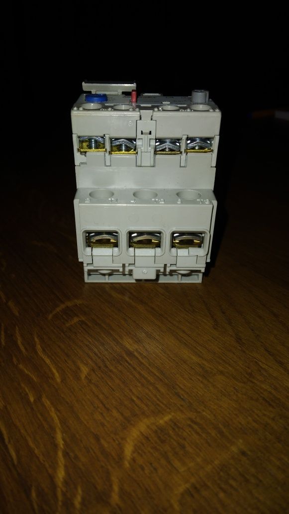 AB 193-EA1DB wyłącznik zabezpieczenie termiczne stycznik 230 400V