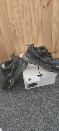 Nike Air max 270 react 26,5 см 41-42    кросовки кросівки  найк Jordan