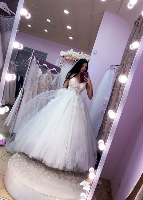 Свадебное платье