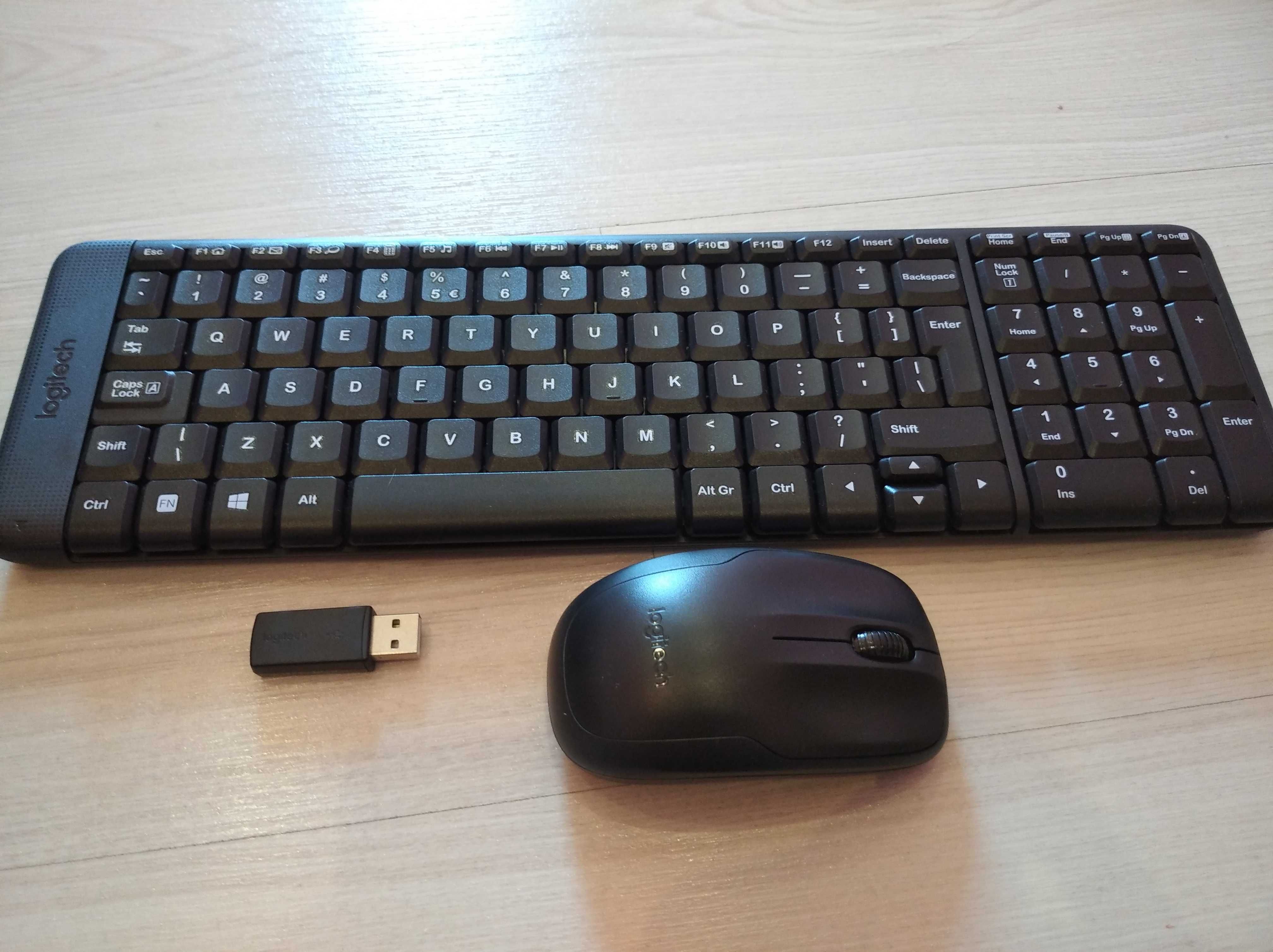 Klawiatura bezprzewodowa Logitech MK220 z myszką nowa bezprzewodowa