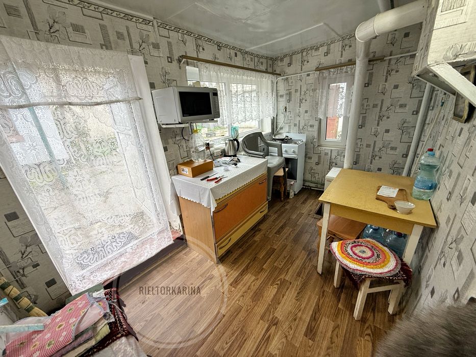 Епіцентру р-н/5 Інгульська вул. будинок 80м2. 10 соток землі