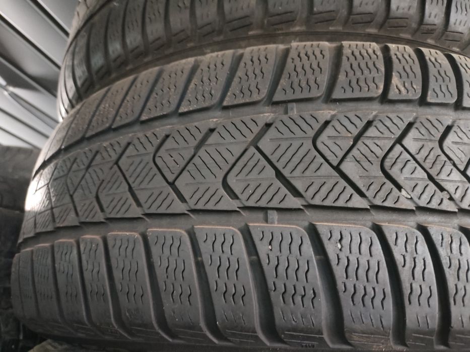 Шини резина 225/50 R18 Pirelli