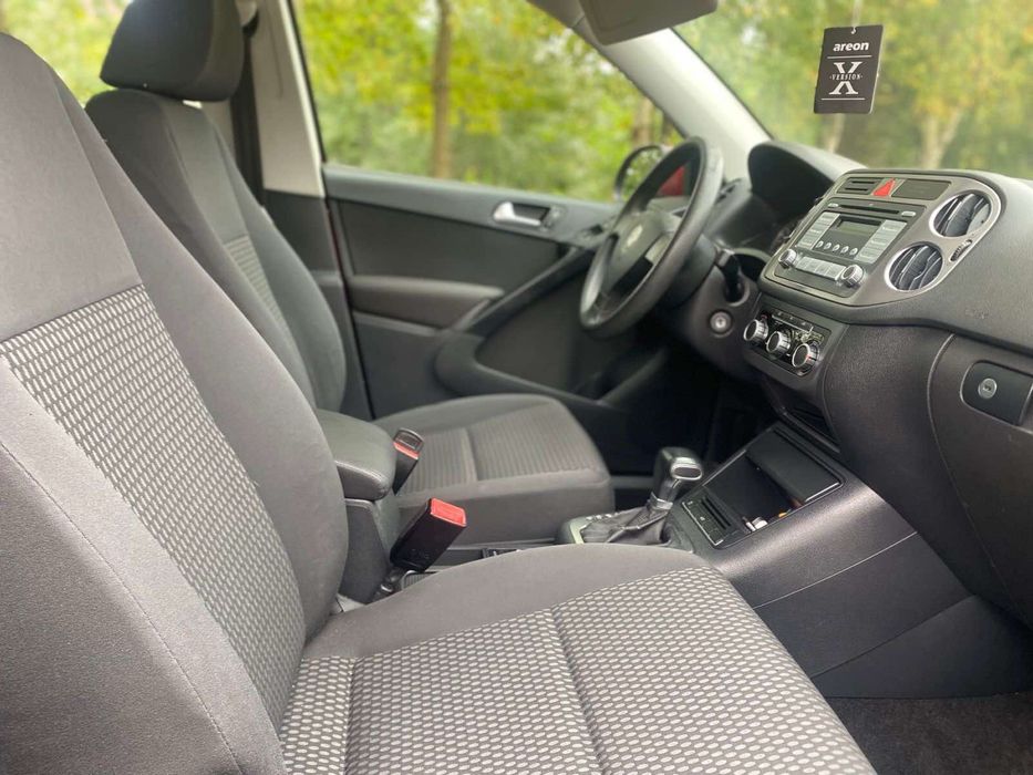Volskwagen Tiguan 4*4 2011р. 2.0 бензин