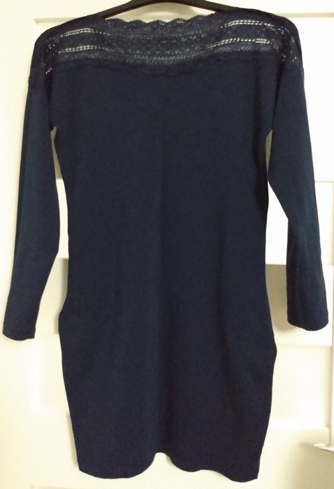 Granatowa sukienka Top Secret 38