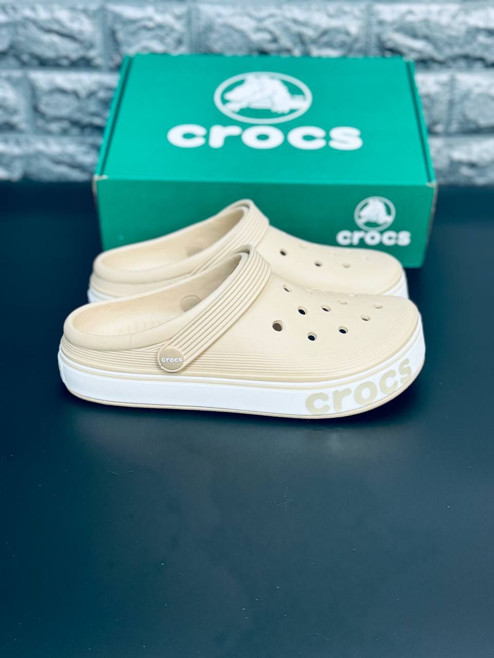 Женские шлепанцы crocs тапочки крокс