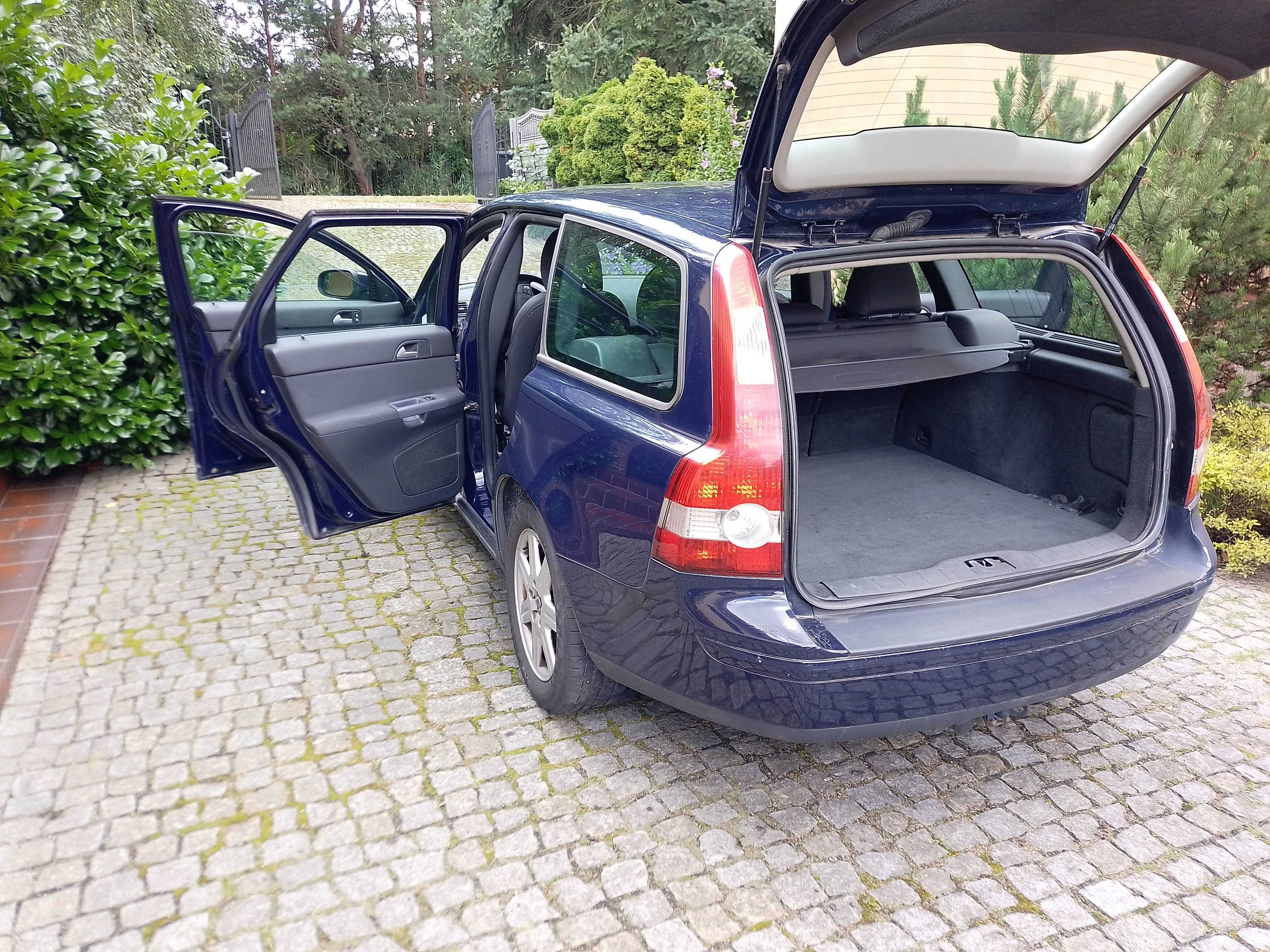 Sprzedam Volvo V50 Diesel.