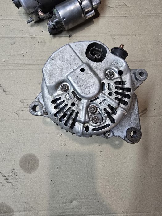 Генератор Jeep Grand Cherokee WJ 3.1 1999 - 2005 джип Гранд чероки 2