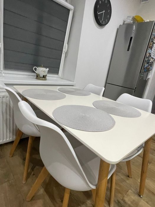 Stół do jadalni +  4 krzesła gratis 120x80x1