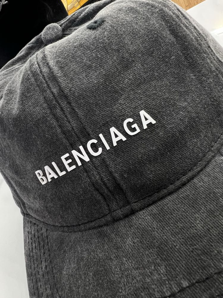 Бейсболка Кепка Balenciaga Faded Black