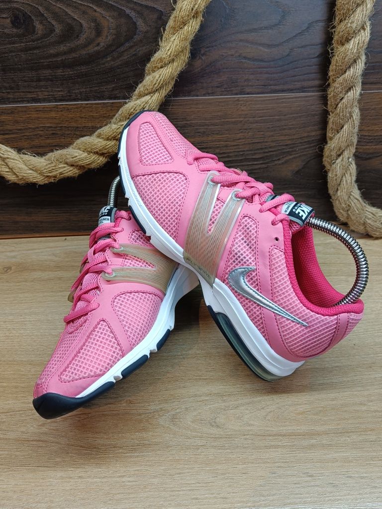Różowe damskie buty sportowe Nike Air Max Trainer Excel