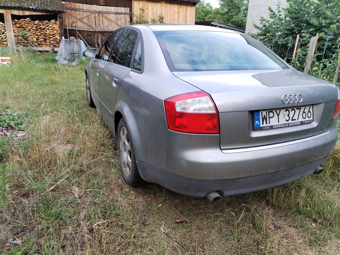 Audi a4 b6 1.8t uszkodzona