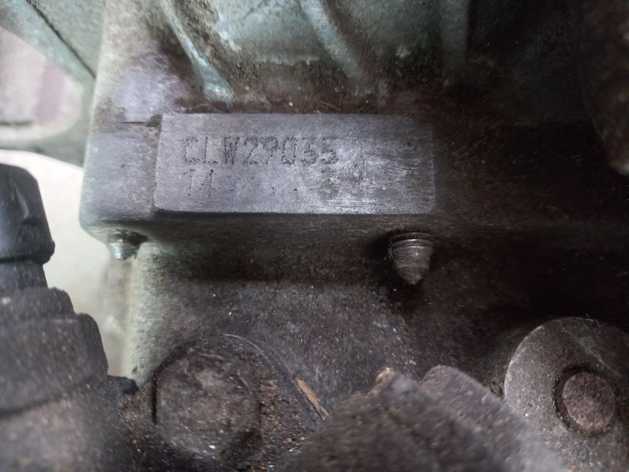 Vw t4 syncro skrzynia biegów 2.4d kod CLW