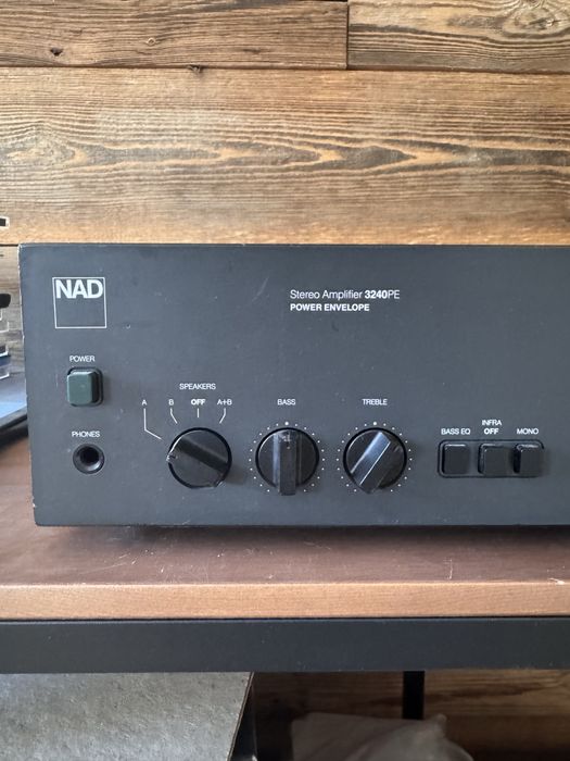 Wzmacniacz NAD 3240PE