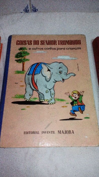 livros majora, capuchinho vermelho, dumbo