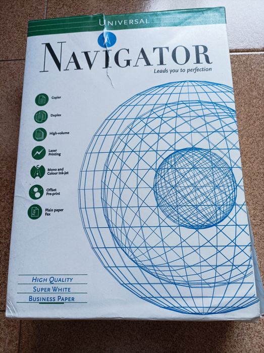 Vendo resma de papel A4, Navigator.