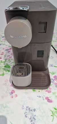 Máquina de Café DeLonghi Nespresso Lattissima One Brown (Com Oferta)
