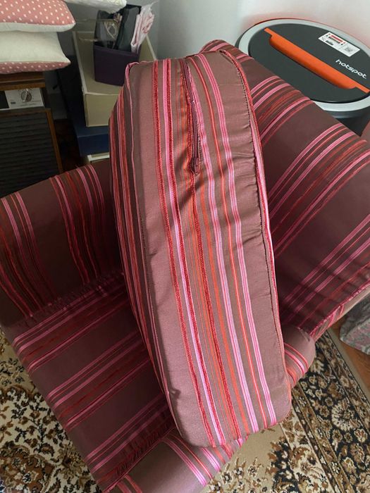 Sofa individual duas capas veludo azul e tecido