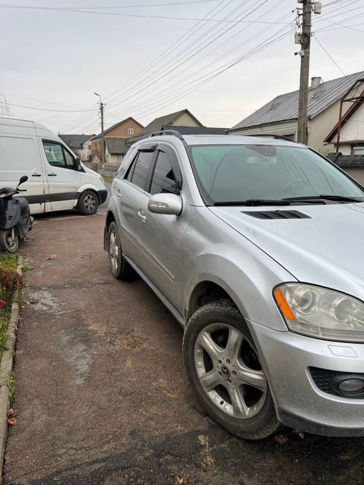Mercedes-Benz M-Class 2008