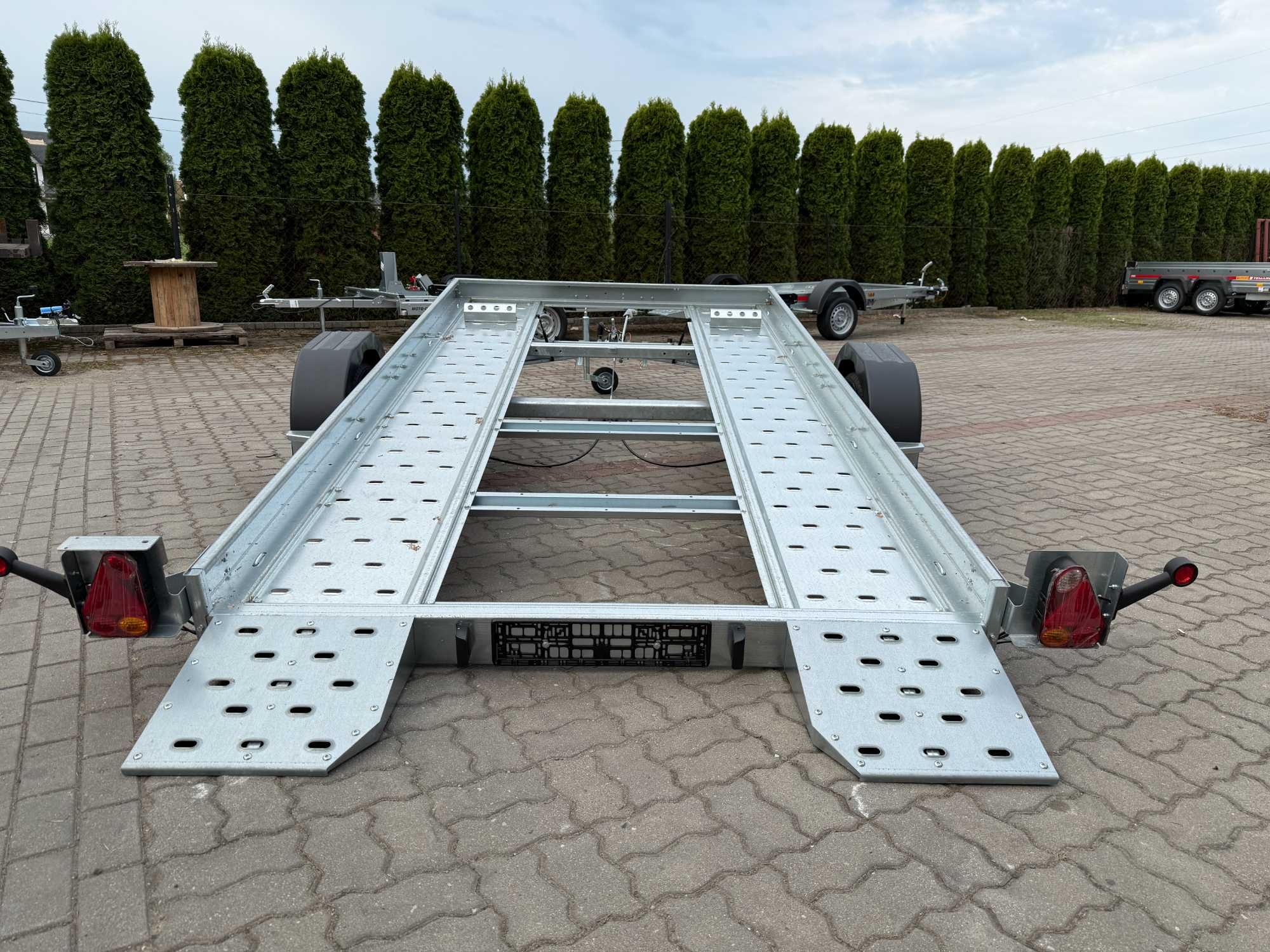 Laweta samochodowa 353x184 TEMARED CAR FLAT 3518 U DMC:1500kg DOSTAWA