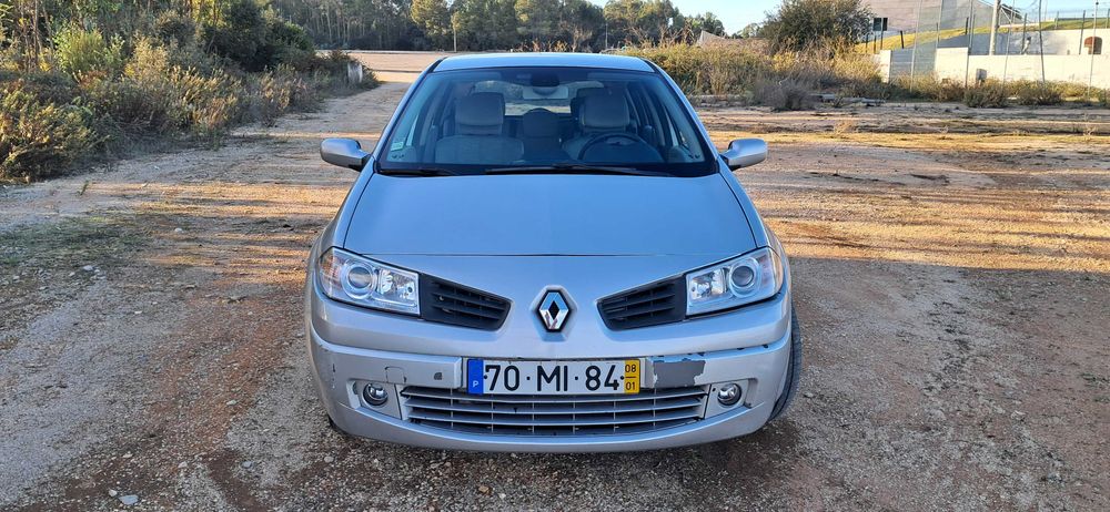 Renault Mégane II (fase II) 1.5dCi 106cv de 2008, 2600EUR (valor fixo)