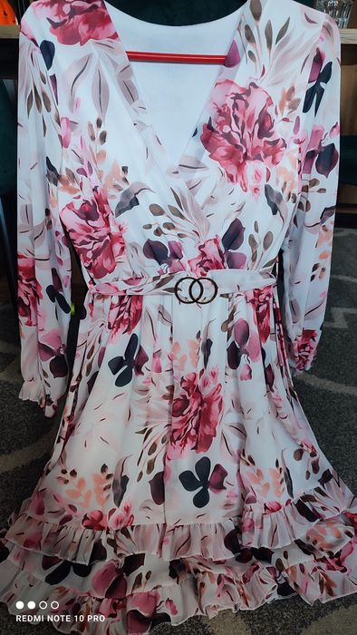 Sukienka kwiaty do wiązania w pasie sukienka do kozaków jesieniara