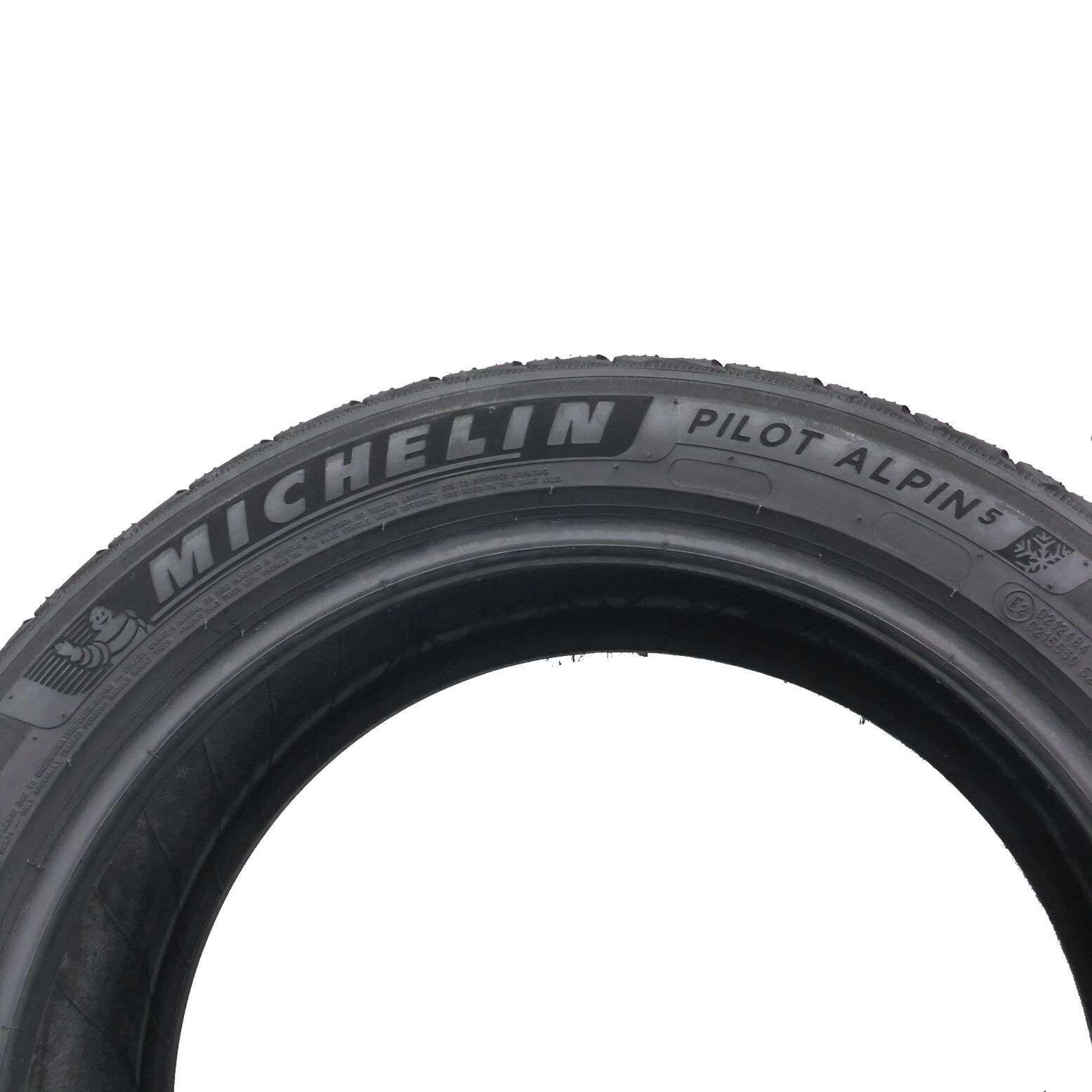Opony 245/45/19 Michelin 245/45R19 102V XL PilotAlpin5 Zimowe 2024 7mm