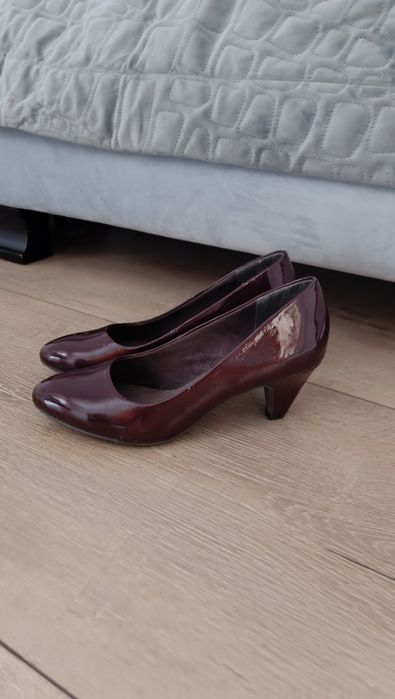 Półbuty czółenka Tamaris 37 burgund