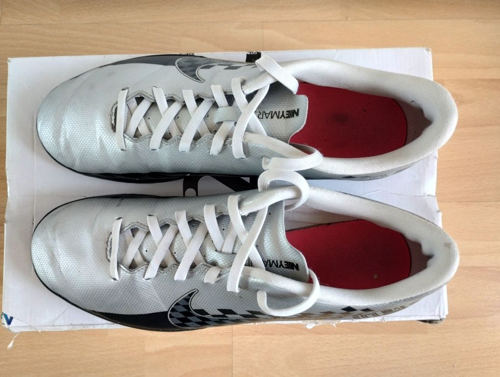Buty piłkarskie halówki 43 Nike Mercurial Vapor 13 Club Neymar Jr