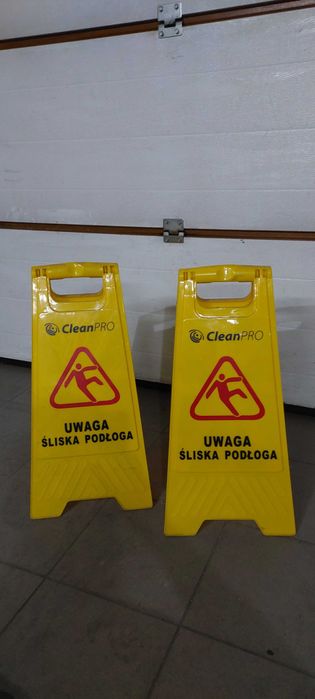 Potykacz Uwaga śliska podłoga 2 szt.