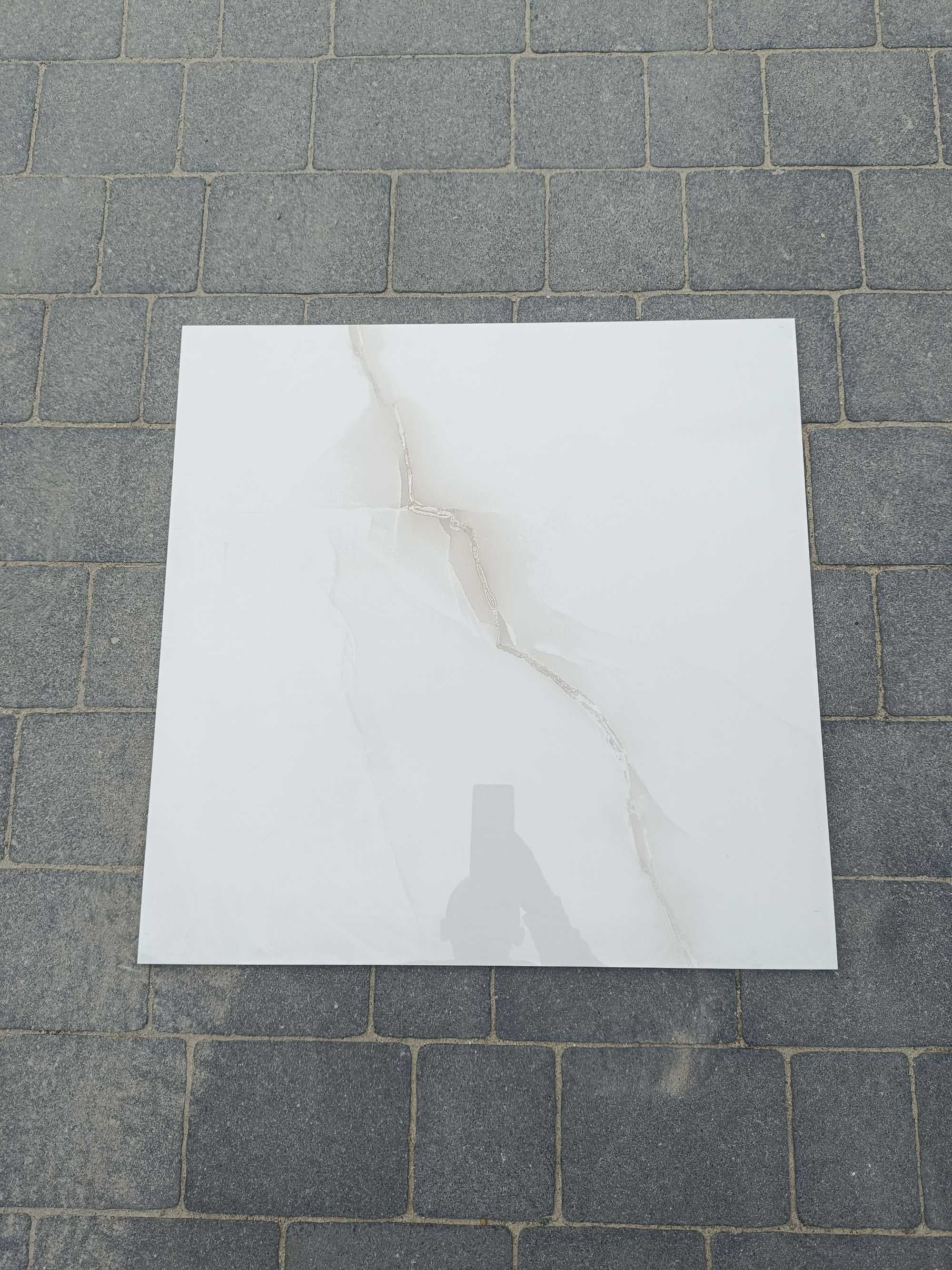 Płytki gres 60x60 Onyx Bianco Poler Azario  17,7 m2 +