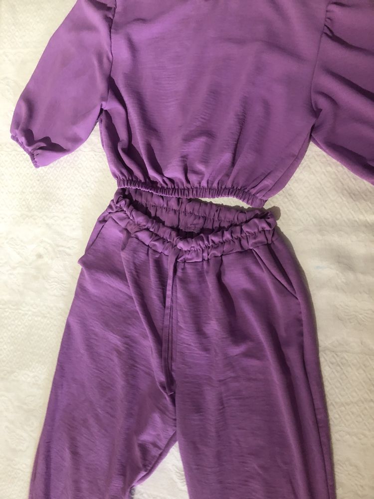 Conjunto , calca estilo joguer