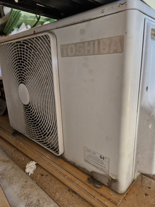 Продам вживаний кондиціонер Тошіба.