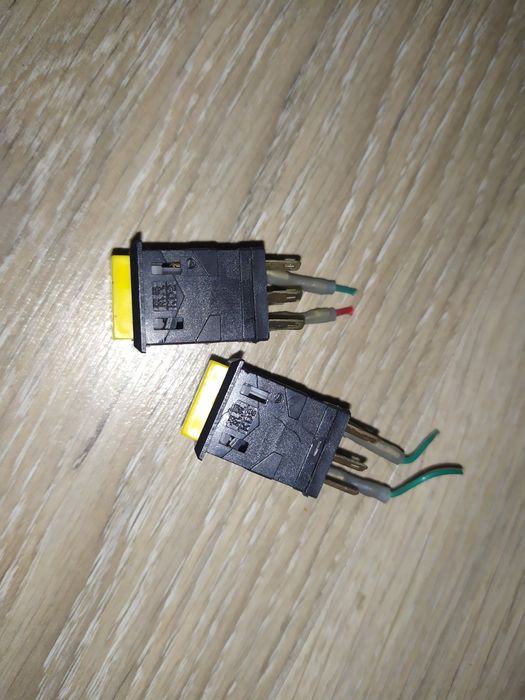 Кнопка вмикання. БУ.