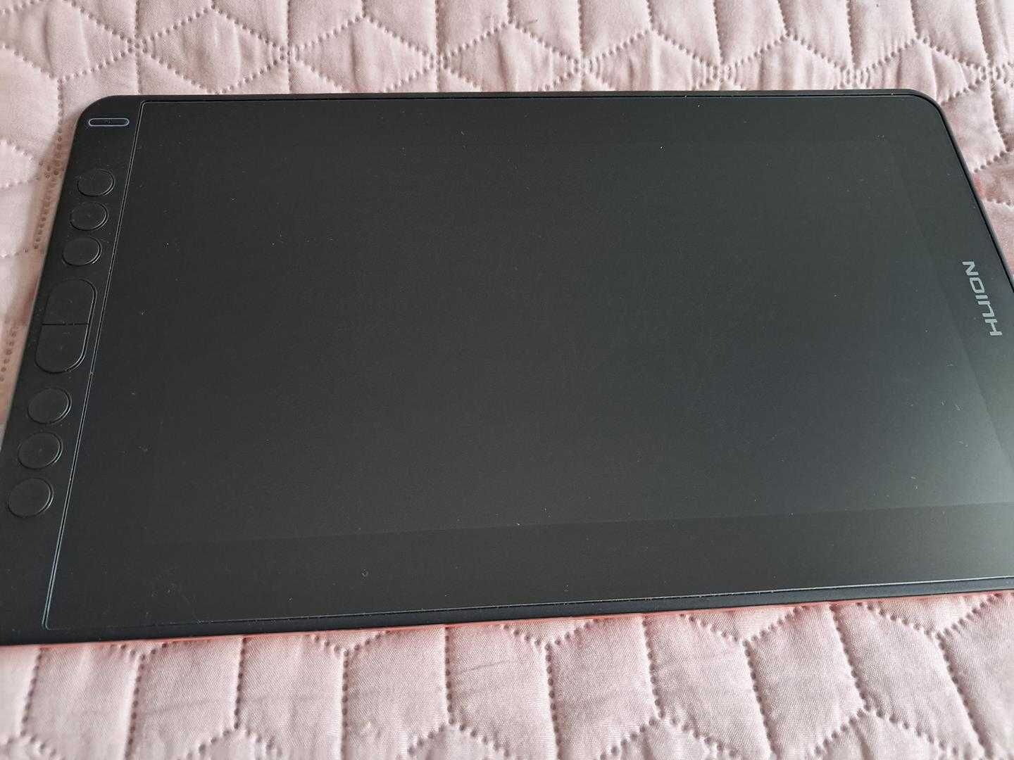 Tablet graficzny LCD HUION Kamvas 12  Full HD
