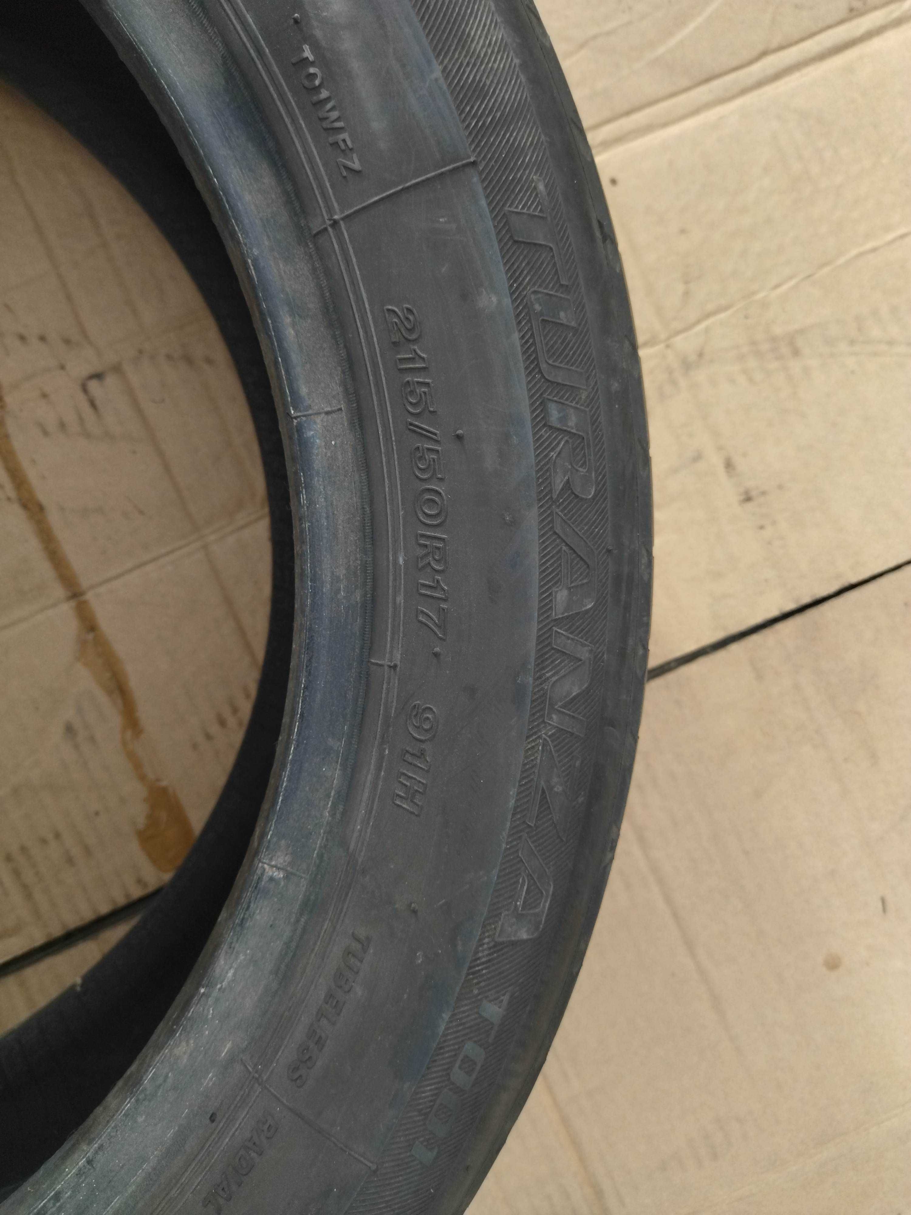 Продам колесо 1шт шину резина шина запаска 5 мм Bridgestone 215 50 r17