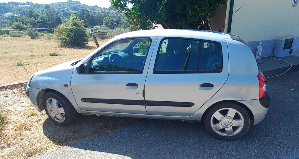 Renault Clio 1.4 16V