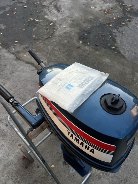 Лодочний мотор Yamaha 4