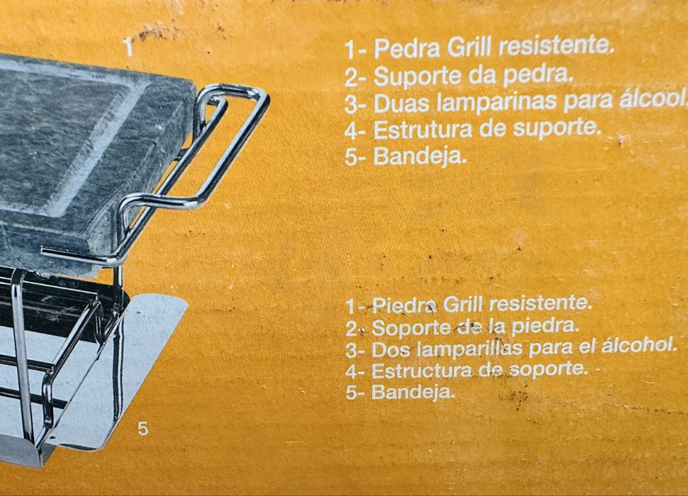 Conjunto pedra de grelhar com todas as embalagens e instruções