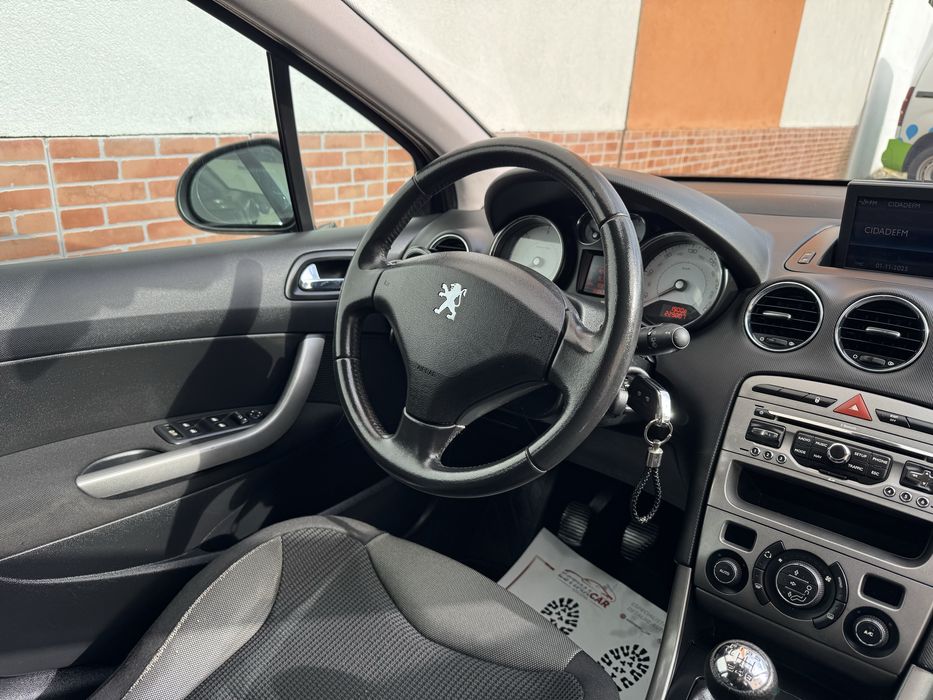 Peugeot 308 1.6 HDi • 2009 • Diesel